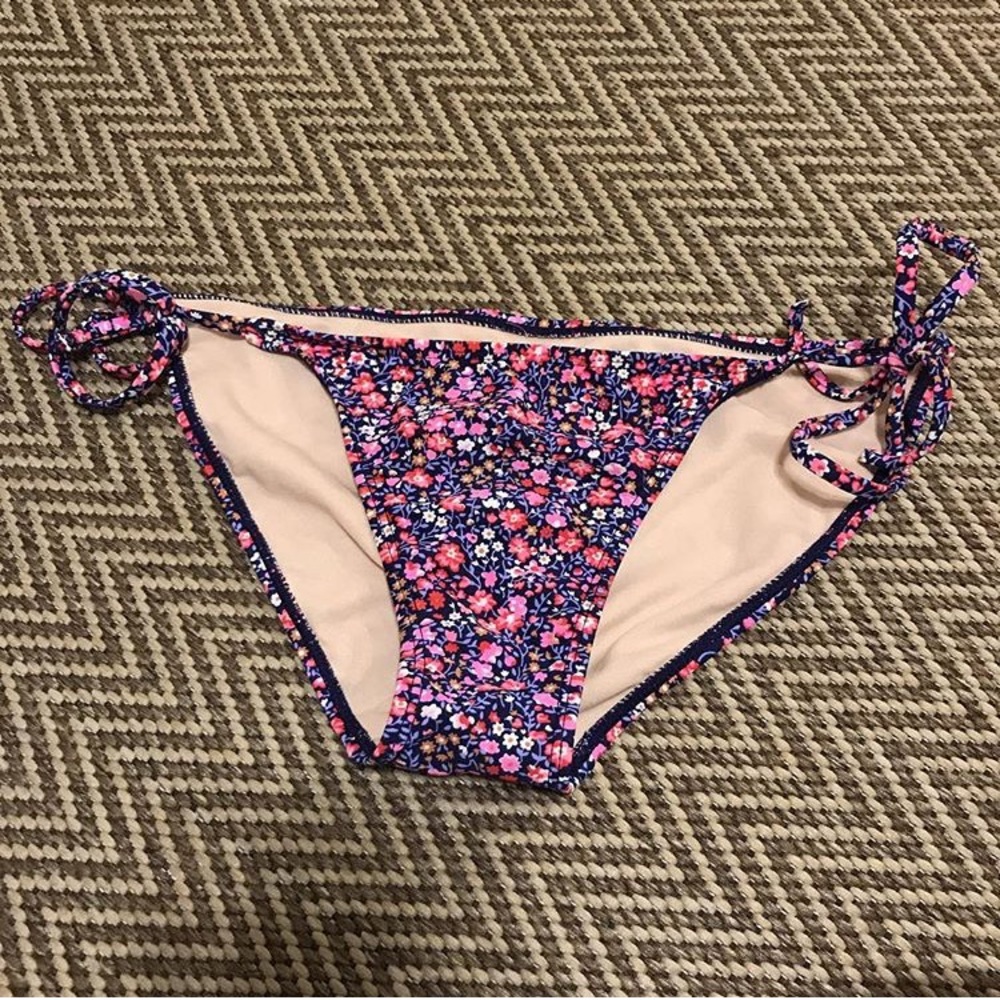 Swim suit bottoms